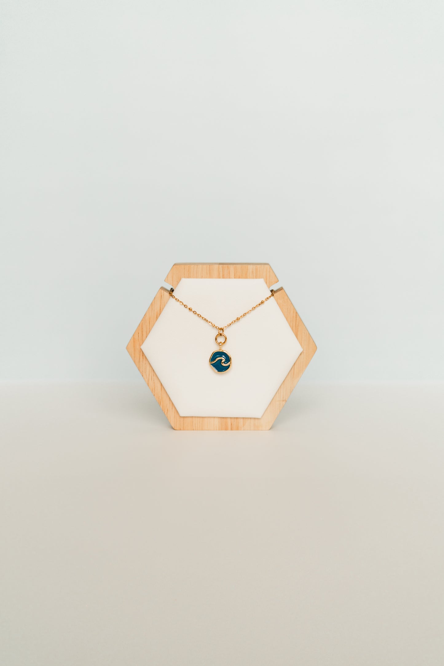 Maren | Waterproof Wave Necklace