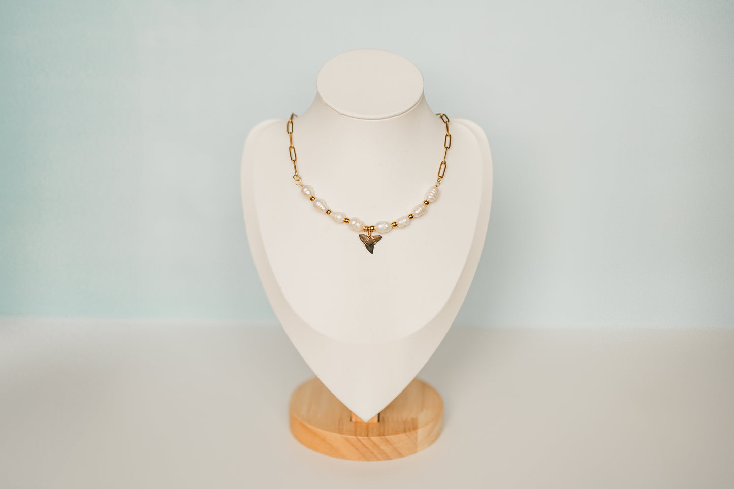 Camilla | Waterproof Shark Tooth Pearl Necklace