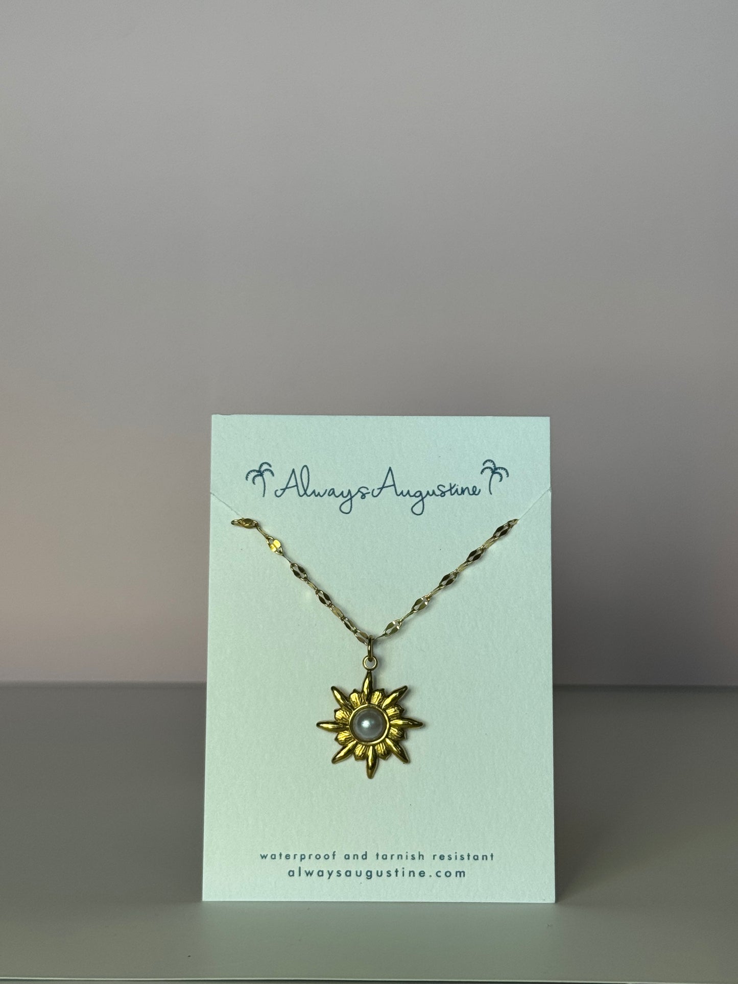 Pearl Center Sun Necklace