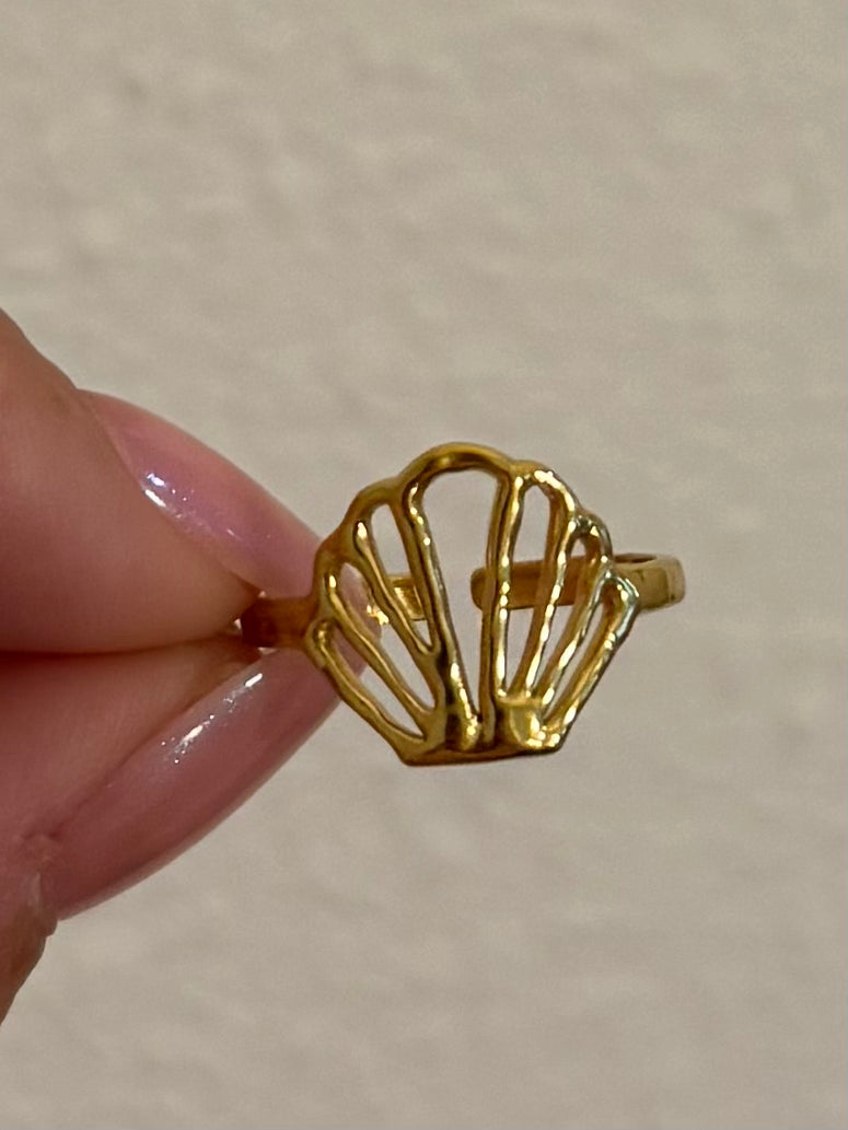 Adjustable Scallop Shell Ring