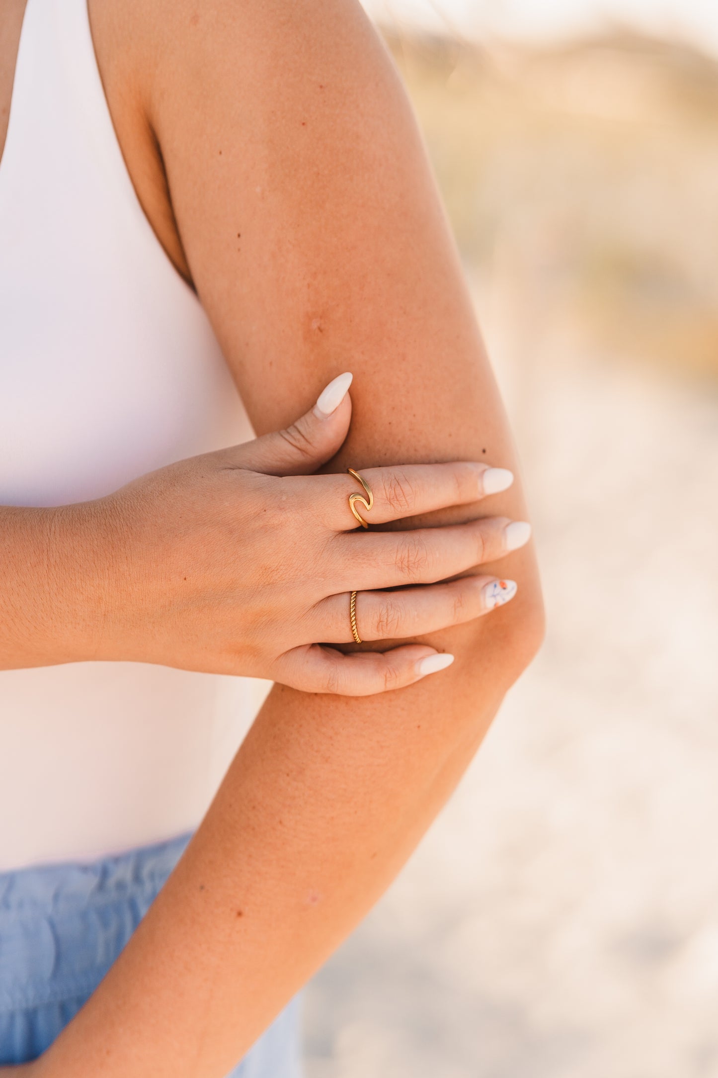 Anna | Waterproof Wave Ring