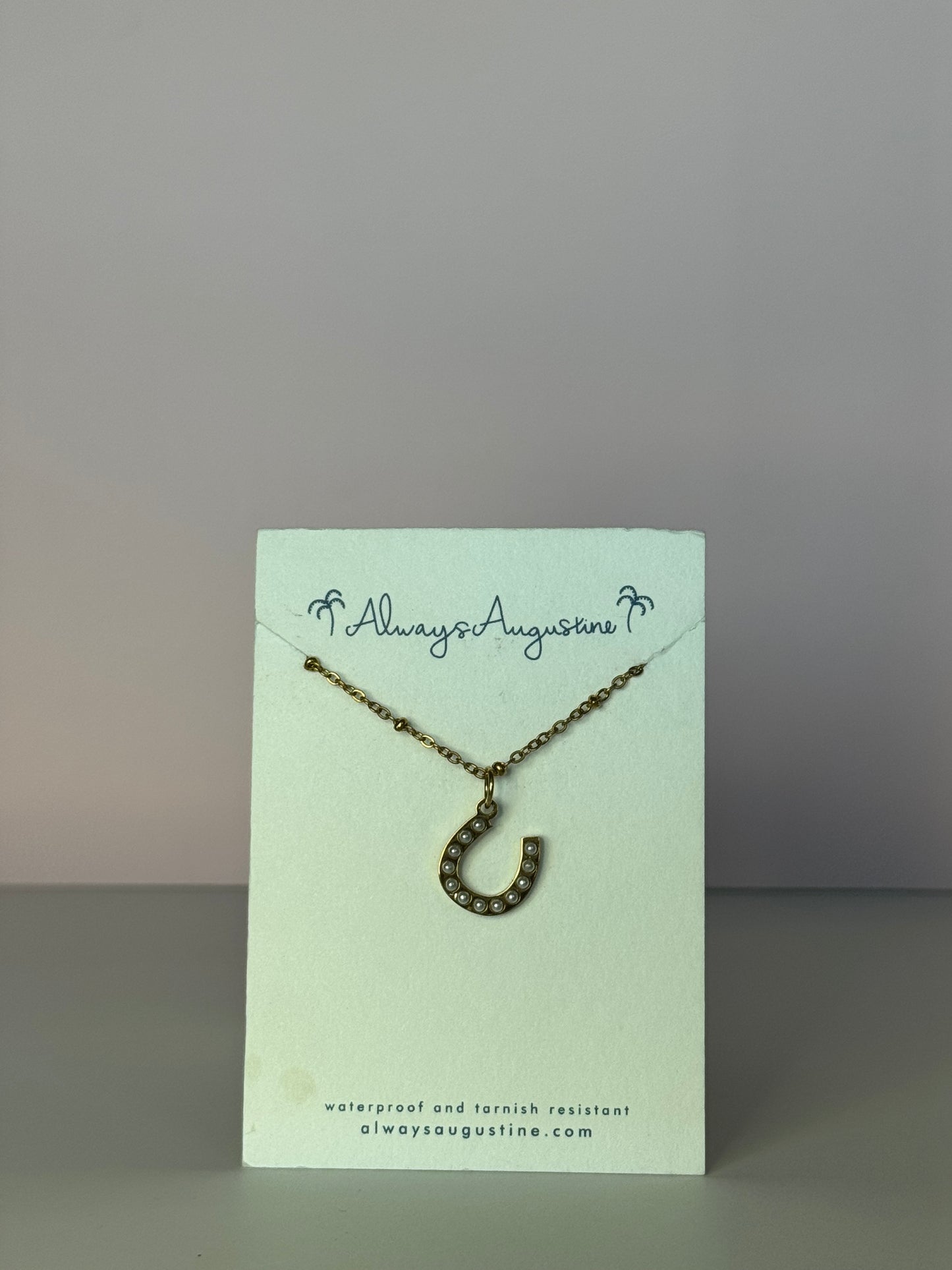 Lucky Pearl Horseshoe Necklace