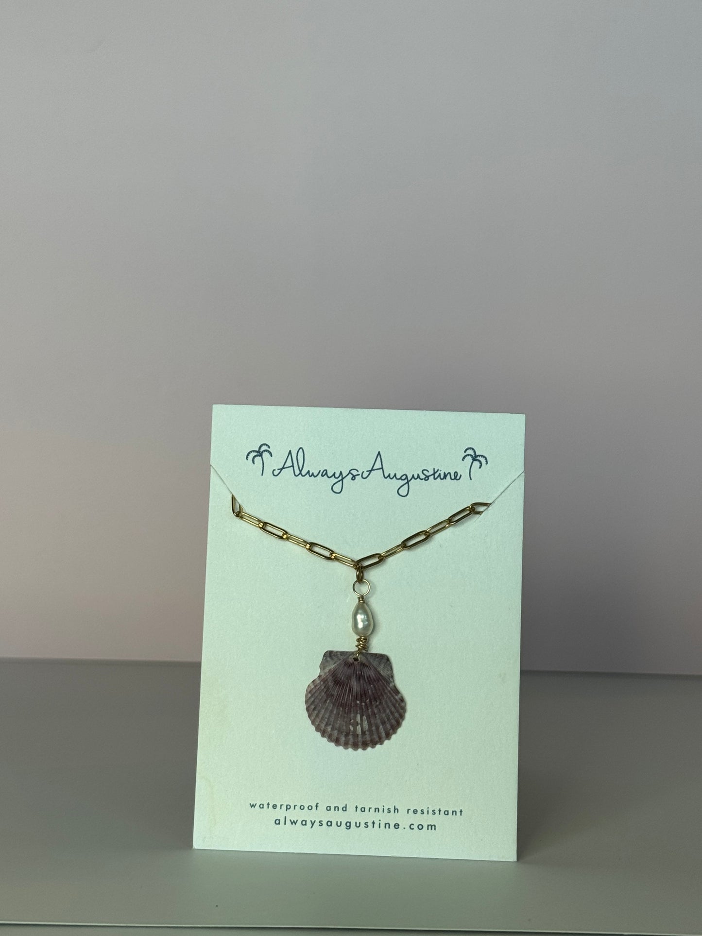 Scallop Shell Necklace (H)