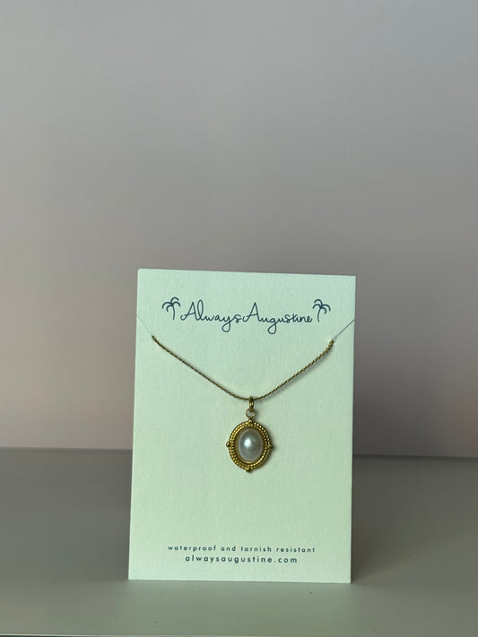 Bigger Pearl Necklace