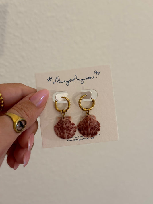 Scallop Shel Textured Huggie Hoops
