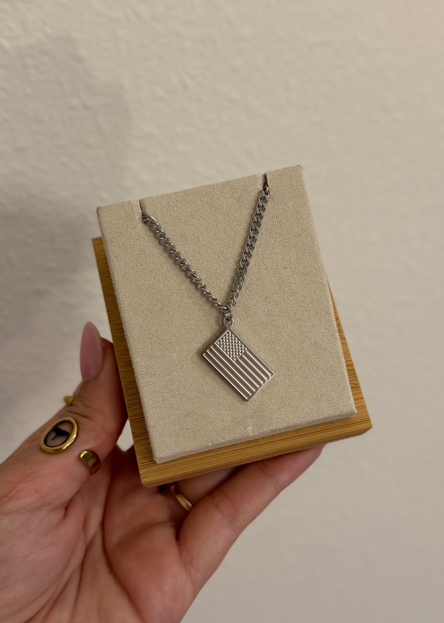 Men's Americana Necklace
