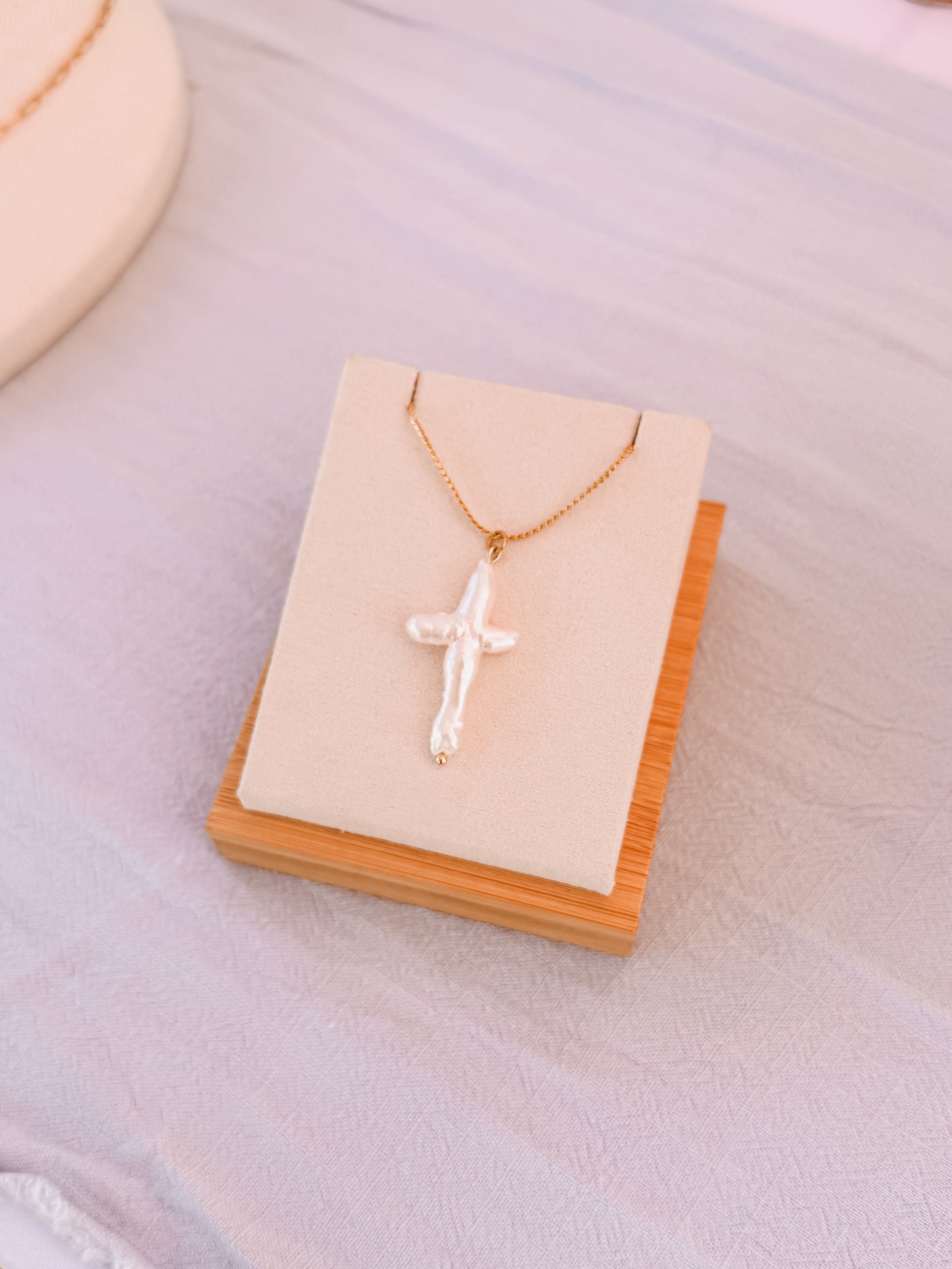Ruthie | Waterproof Pearl Cross Necklace