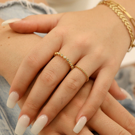 Este | Waterproof Braided Stacking Ring