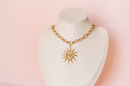 Stevie | Mystic Sun Pendant Neckklace - Create Your Sunshine